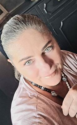 Claudia Aceves