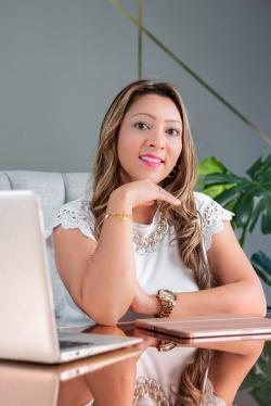 IVONNE VANESSA ESPINOSA DELVASTO